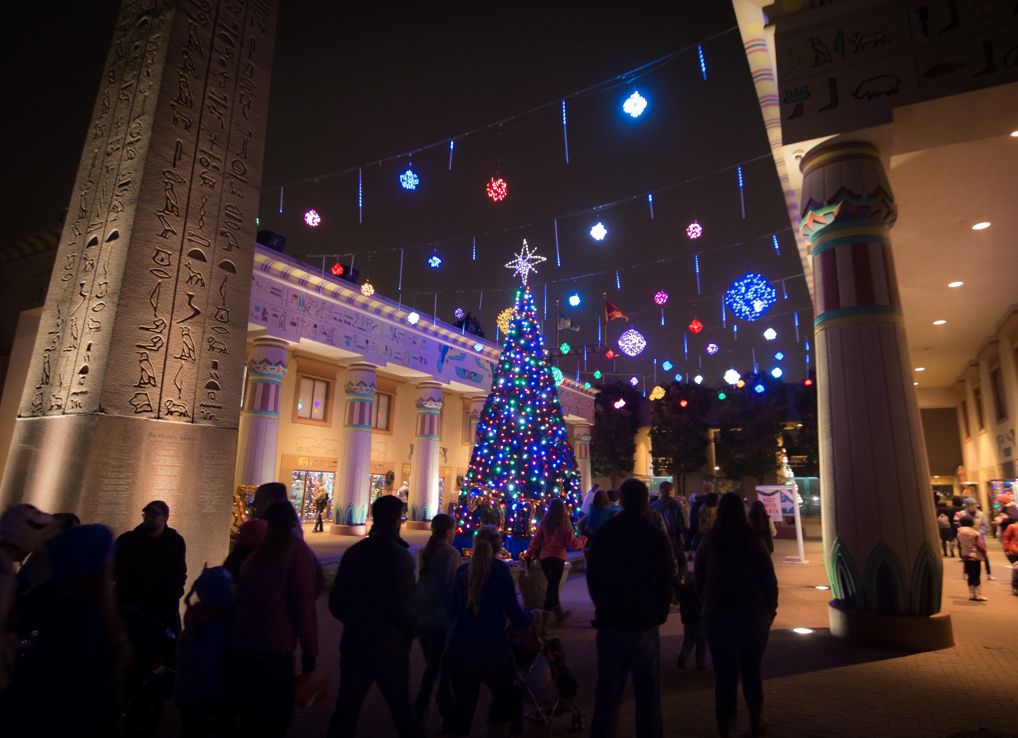 Christmas In Memphis 2021 Zoo Lights Memphistravel Com