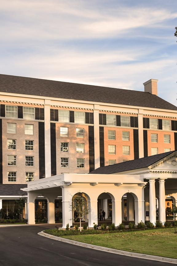 The Guest House at Graceland, a hotel steps from Elvis Presley's Graceland mansion