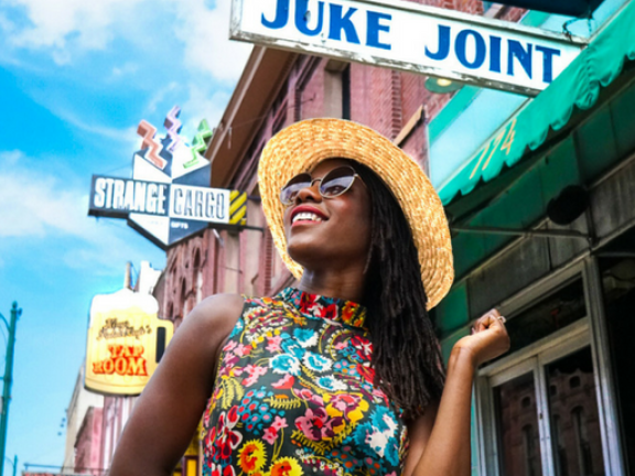 Beale Street Juke Joint / Oneika Traveller