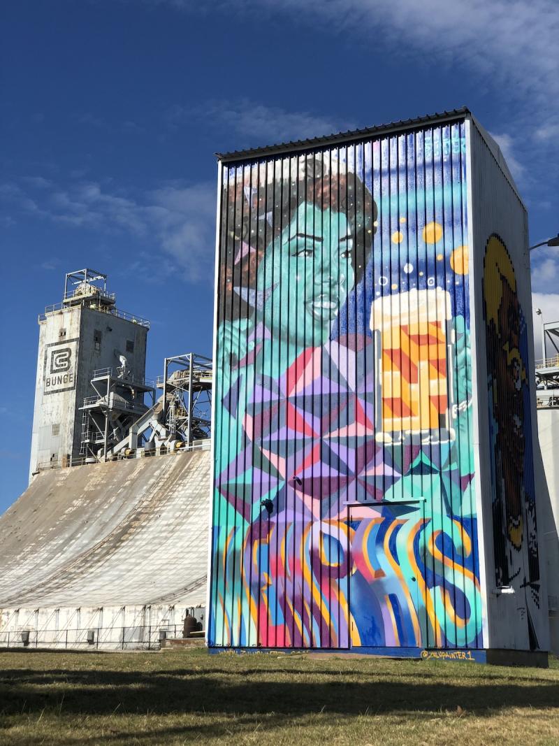 colorful mural at grind city brewing