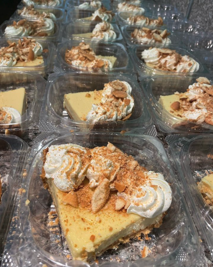 individual key lime pies lined up