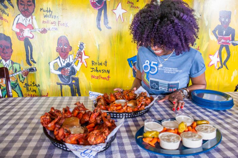 Hot Wings at Central BBQ | Alex Shansky Hot Wings at Central BBQ | Alex Shansky