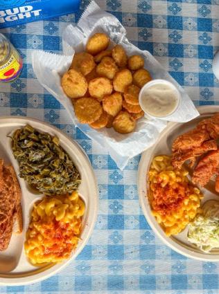 Table of soul food at Gus's Fried Chicken.