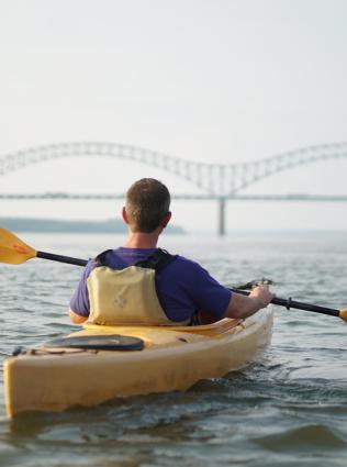 kayak on Mississippi River