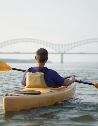 Kayak Mississippi / Logan Young Kayak Mississippi / Logan Young