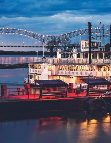 Memphis Riverboat | Phillip Van Zandt Memphis Riverboat | Phillip Van Zandt
