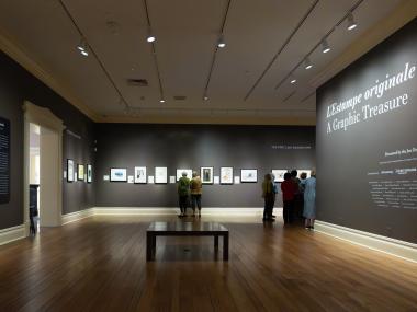 gallery in Dixon with photos on wall in straight line