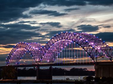 Memphis' Mighty Lights Bridge over the Mississippi River