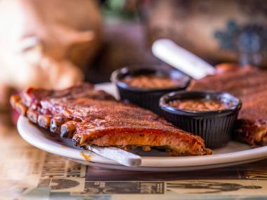 The BarBQ Shop / Craig Thompson