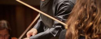event-upload--kahane conducting 1.jpg