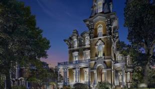 Dinner for Ten: A Fun Destination Staycation at Memphis' own James Lee House Photo