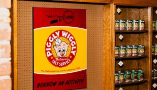 Pink Palace Piggly Wiggly Sign - MoSH Photo
