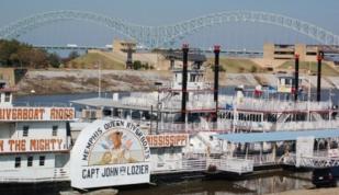 Memphis Riverboat Line up - Photo by Kerry Crawford Photo