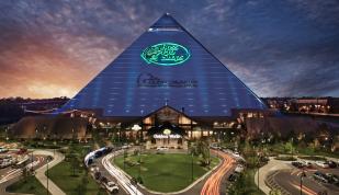 BC Pyramid Exterior Photo