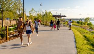 Tom Lee Park  Photo