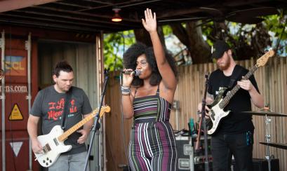 Live music at Railgarten | ForeverReady Productions