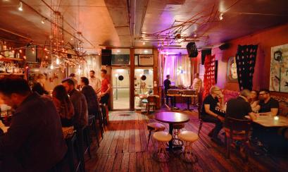 Inside view of Bar DKDC | Raphael Tenschert