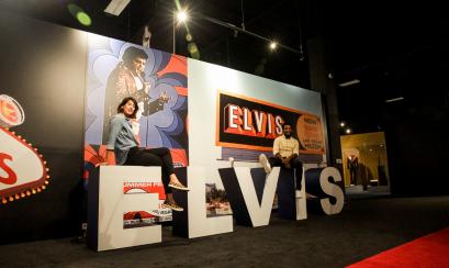 Visit Elvis Presley's Graceland. | Alex Shansky