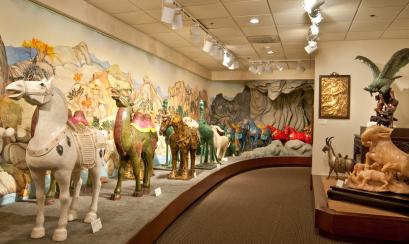Horse display at Belz Museum of Asian & Judaic Art
