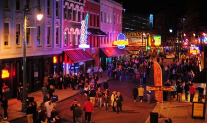 Crowds on Beale Street - Andrea Zucker Crowds on Beale Street