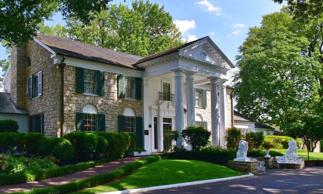 Graceland Mansion | Andrea Zucker