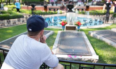 The Meditation Garden at Graceland Elvis grave in graceland