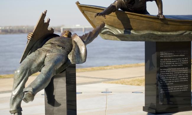 Statue Tom Lee Park Memphis