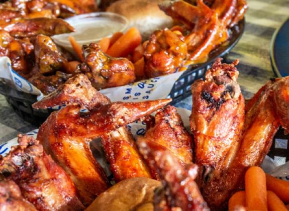 Memphis chicken hot wings