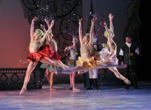Ballet Memphis performing arts in Memphis. Photo by Andrea Zucker. Photo 2