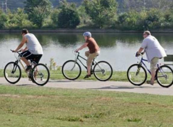 Enjoy cycling for the whole family. Photo by Baxter Buck. Photo 6