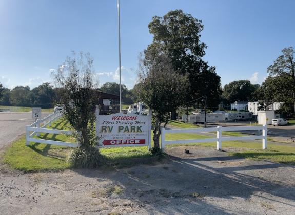 Elvis Presley Blvd RV Park - Julian Harper Photo