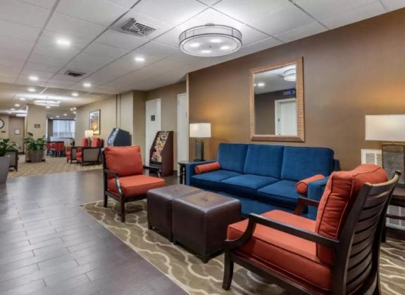 Hotel Lobby - Comfort Inn - Downtown Photo 4