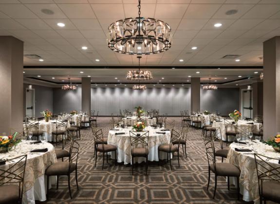 Sheraton Memphis Downtown Hotel - Magnolia Ballroom - Michael Weber Photo 4