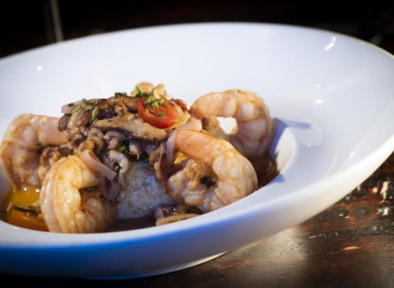 Jumbo Shrimp and Grits Photo 5
