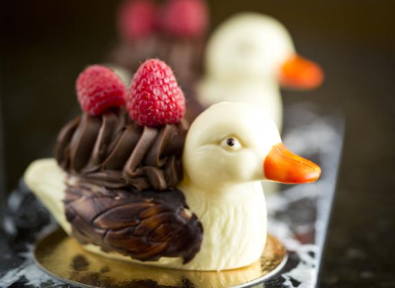 White Chocolate Duck - The Peabody Memphis Photo
