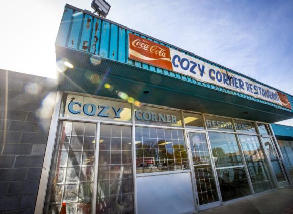 Exterior of Cozy Corner - Craig Thompson Photo 3