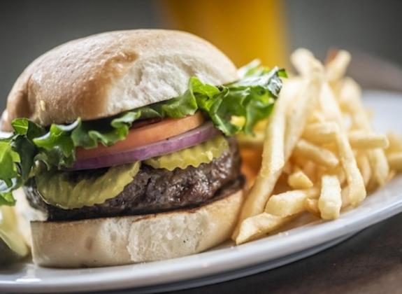 Burger - Tug's Photo