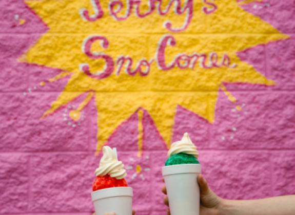 Jerry's Sno Cones - Cordova location. Photo