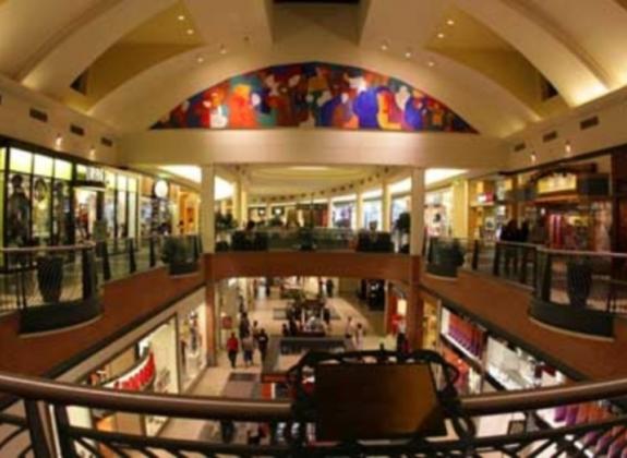 Shops galore at Wolfchase Galleria. Photo by Marvin Garcia. Photo