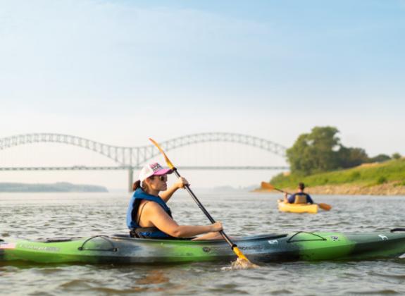 Kayaking in the Mississippi River Harbor Photo: Logan Young Photo 2