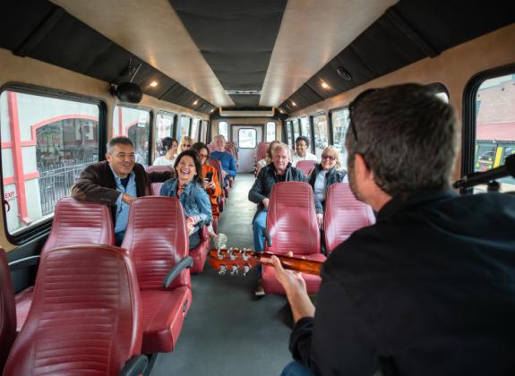Couple enjoying Backbeat Tours Photo