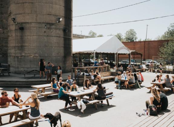 Wiseacre taproom patio, Broad Avenue location  Photo 3