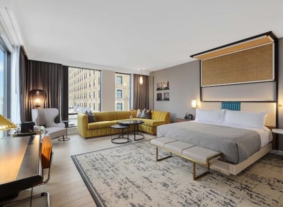 King Suite - Canopy by Hilton Photo 5