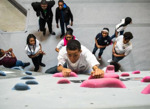 Bouldering - Memphis Rox Photo 3