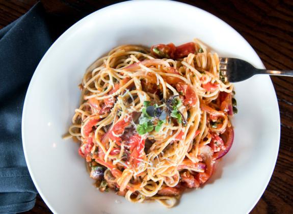 Pasta Pomodoro Photo 7