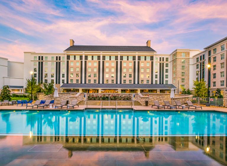 Save 20% on Stays thru Labor Day Photo
