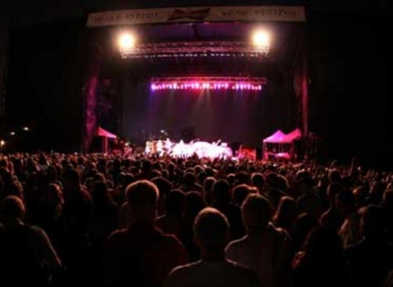 Memphis in May's Beale Street Music Fest. Photo by Marvin Garcia. Photo 2