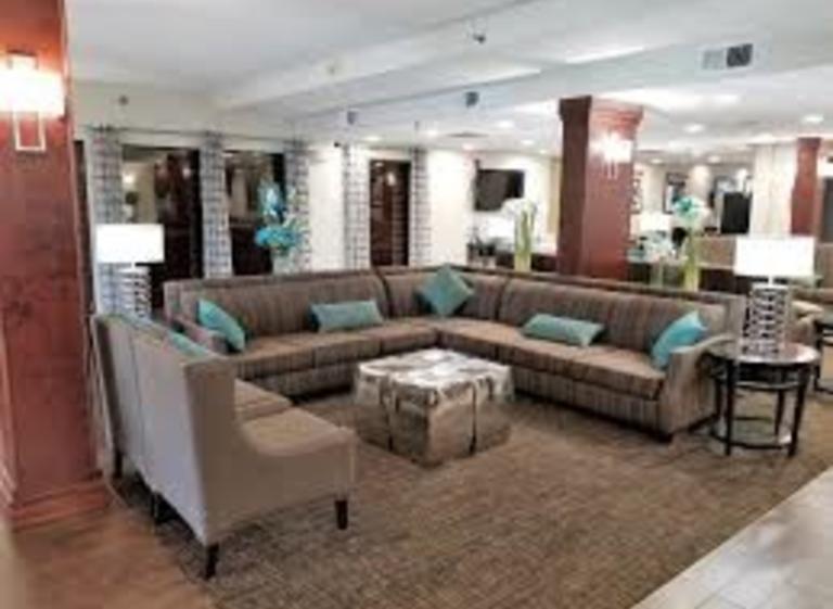 Lobby Photo 3