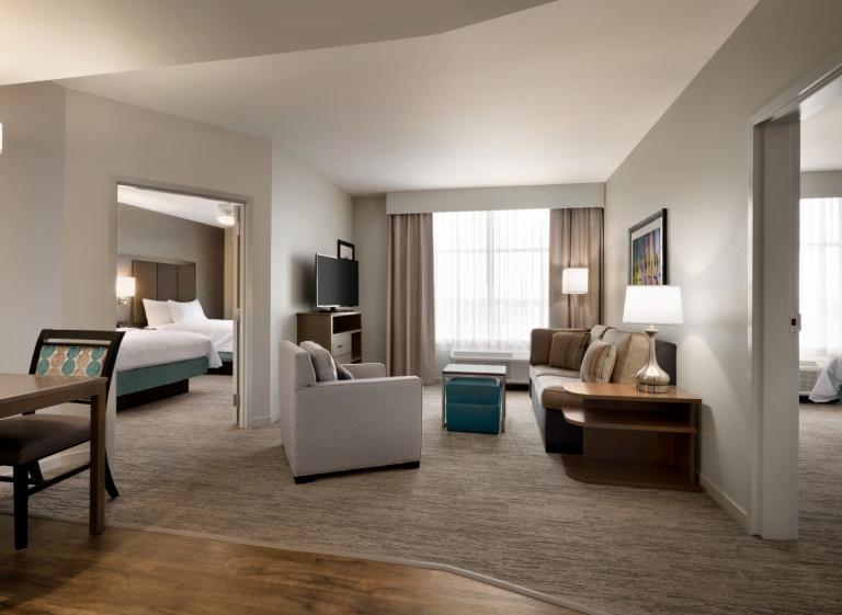 1 King 2 Queens Bedroom Suite - Homewood Suites by Hilton - Southaven Photo 4