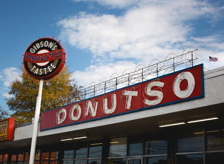 Gibsons - Alex Shansky Photo 2